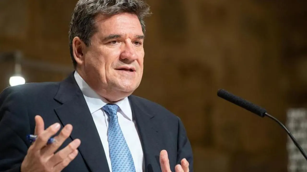 <p> El ministro de Inclusi&oacute;n, Seguridad Social y Migraciones, Jos&eacute; Luis Escriv&aacute; </p>