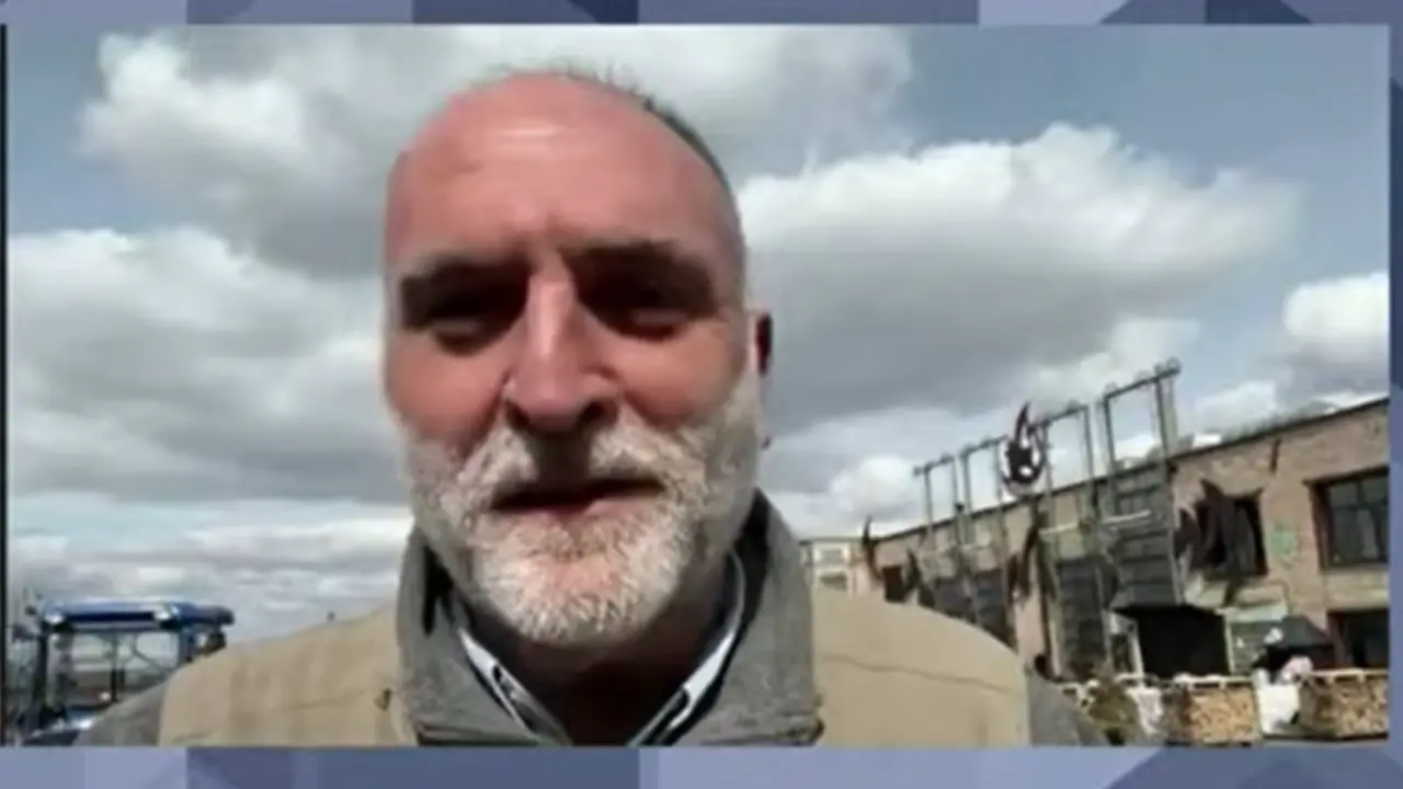 <p> El presidente de Telef&oacute;nica, Jos&eacute; Mar&iacute;a &Aacute;lvarez Pallete, conversa con el chef y fundador de World Central Kitchen, Jos&eacute; Andr&eacute;s, en una conversaci&oacute;n virtual en el marco de 'Wake UP Spain!' este lunes 4 de abril. - EL ESPA&Ntilde;OL </p>