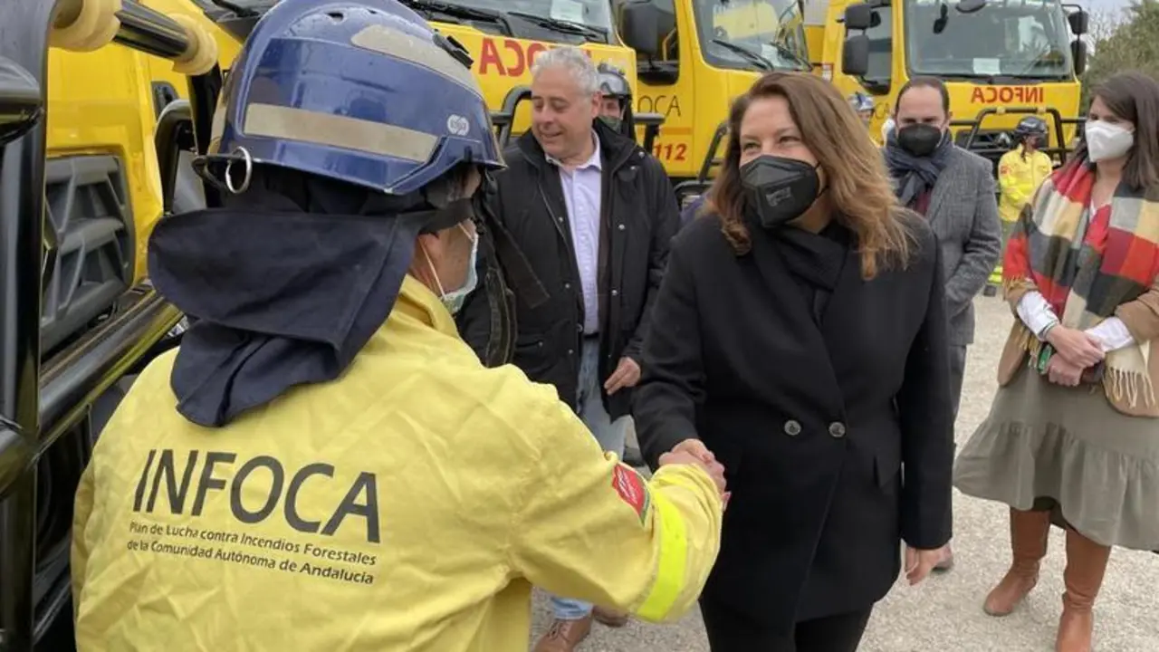 <p> 220404_Recepci&oacute;n Autobombas (1) (1) </p>