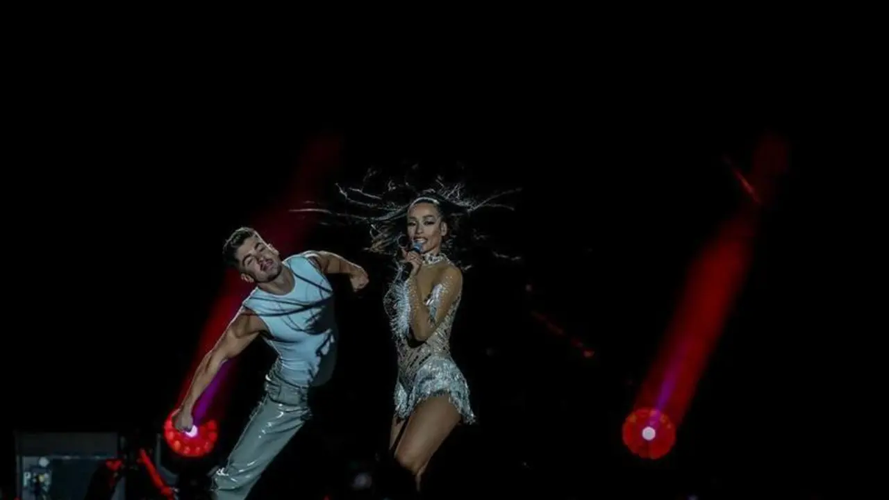 <p> La cantante Chanel act&uacute;a durante la XVI edici&oacute;n del festival Los40 Primavera Pop, en el Wizink Center de Madrid </p>