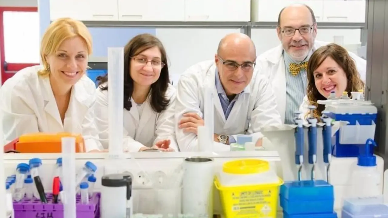 <p> Los investigadores del Laboratorio de Fisiopatolog&iacute;a Renal del Hospital Gregorio Mara&ntilde;&oacute;n. </p>