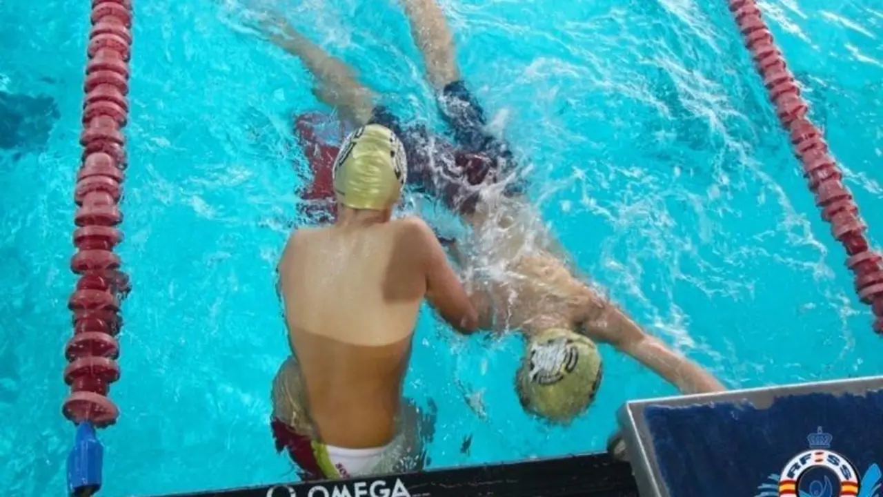 <p> Federación Española de Salvamento y Socorrismo - RRSS </p>