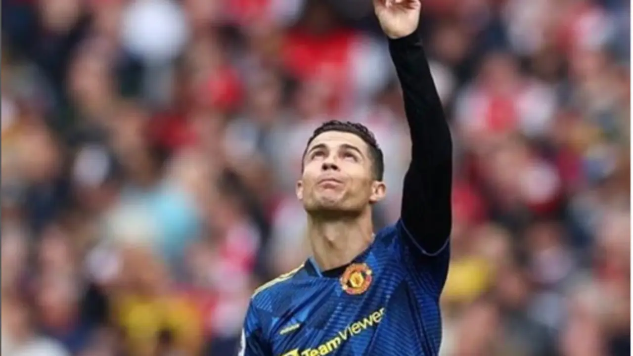 <p> Cristiano Ronaldo dedica el gol a a su hijo | @cristiano </p>