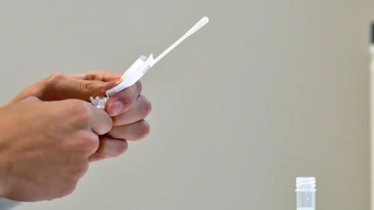 <p> Archivo - Prueba de RT-PCR para la infecci&oacute;n por SARS-CoV-2. - IMPERIAL COLLEGE LONDON - Archivo </p>