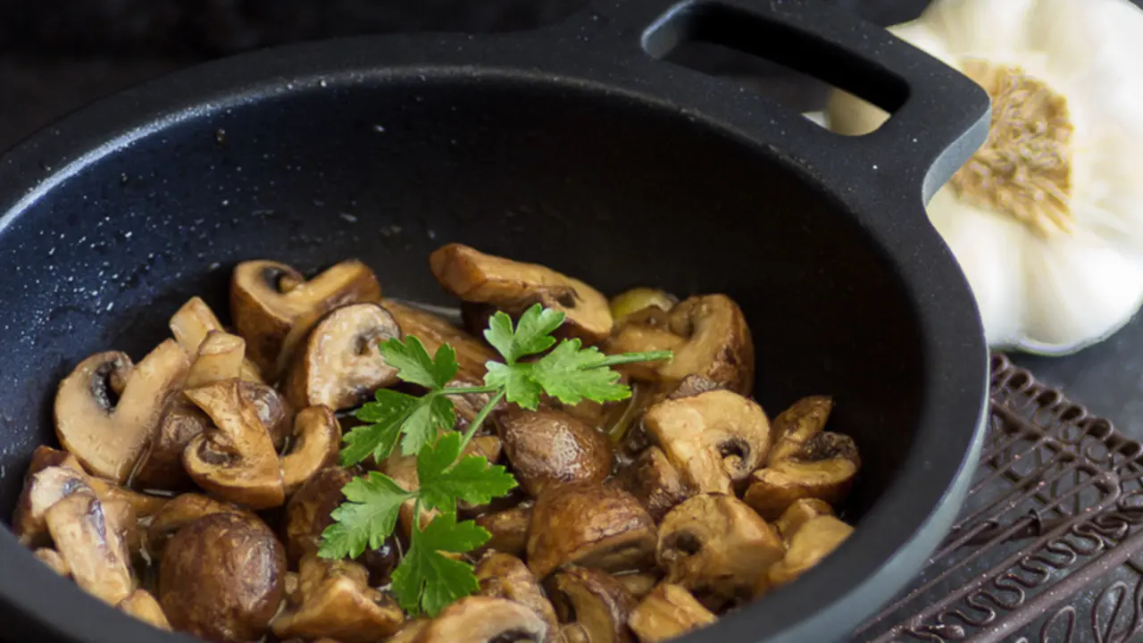 <p> E. Clemente. Directo al Paladar </p>