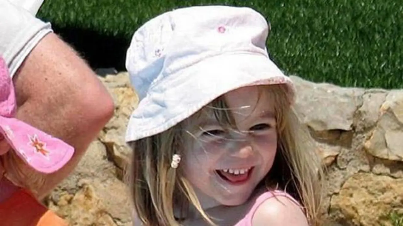 <p> Madeleine McCann (Twitter) </p>
