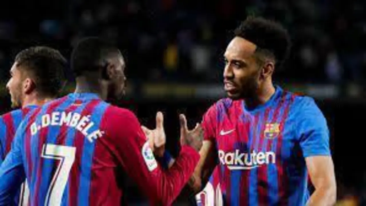 <p> Dembel&eacute; y Aubameyang ante el Celta de Vigo </p>