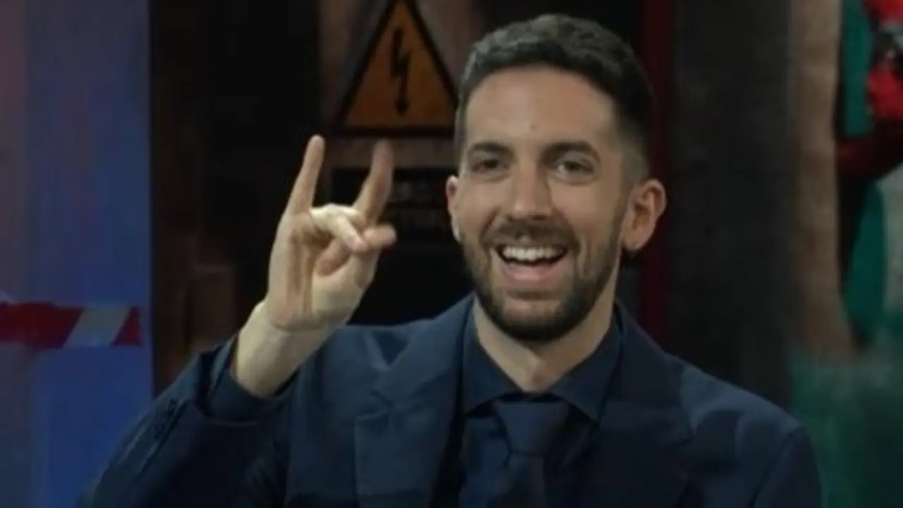 <p> David Broncano V&iacute;deo La Resistencia Entrevista a Amaia Aberasturi y Bego&ntilde;a Vargas </p>