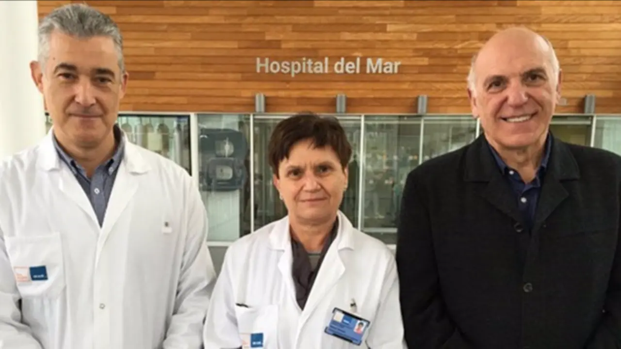 <p> Los investigadores, de izquierda a derecha, Gabriel Vallecillo, Marta Torrens y Jaume Marrugat. - CIBER </p>