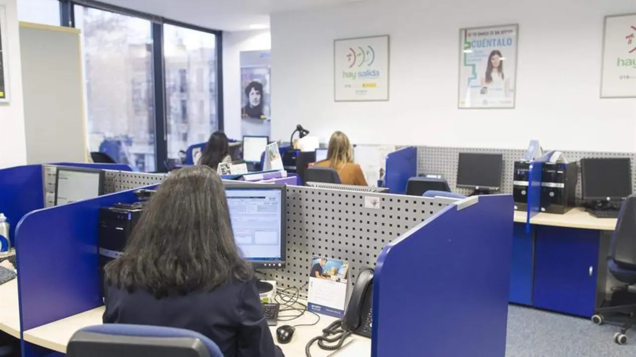 <p> Tel&eacute;fono 016, violencia de g&eacute;nero, violencia dom&eacute;stica, violencia machista, contra la mujer </p>