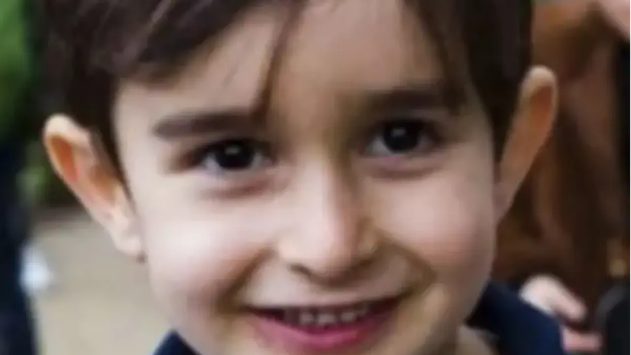 <p> Basti&aacute;n, el ni&ntilde;o desaparecido </p>