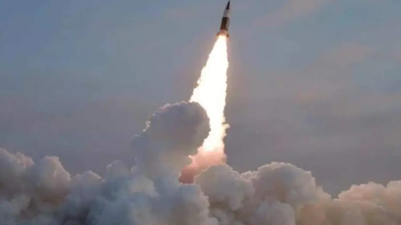 <p> Misil t&aacute;ctico de corto alcance lanzado por Corea del Norte - PRENSA OFICIAL DE COREA DEL NORTE - Archivo </p>