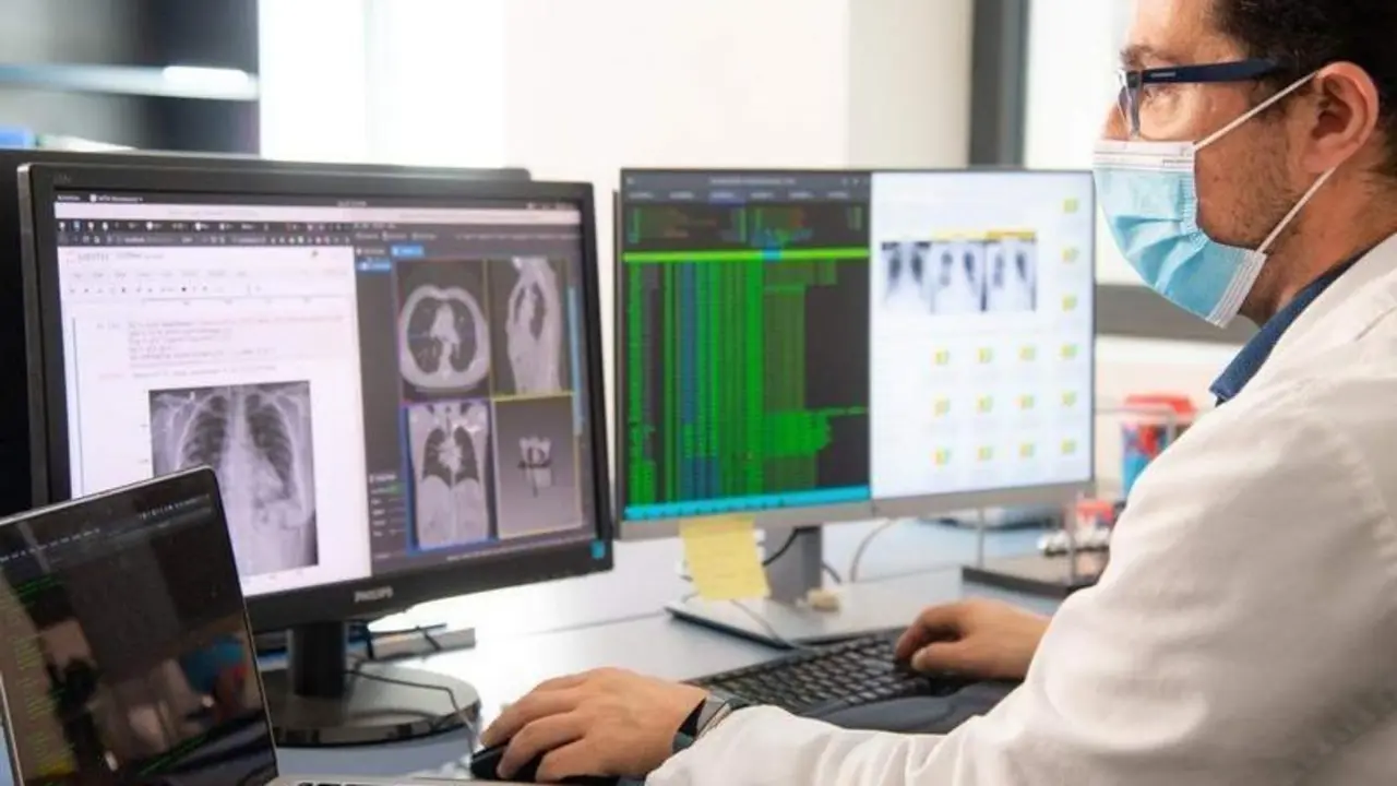 <p> Formaci&oacute;n a distancia </p>