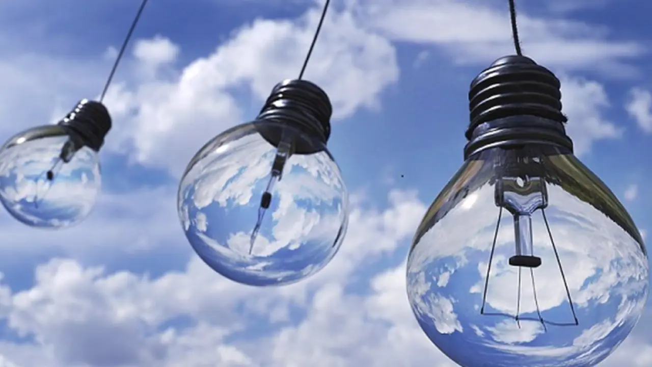 <p> Archivo - Bombillas - DIPUTACION DE ALAVA - Archivo </p>