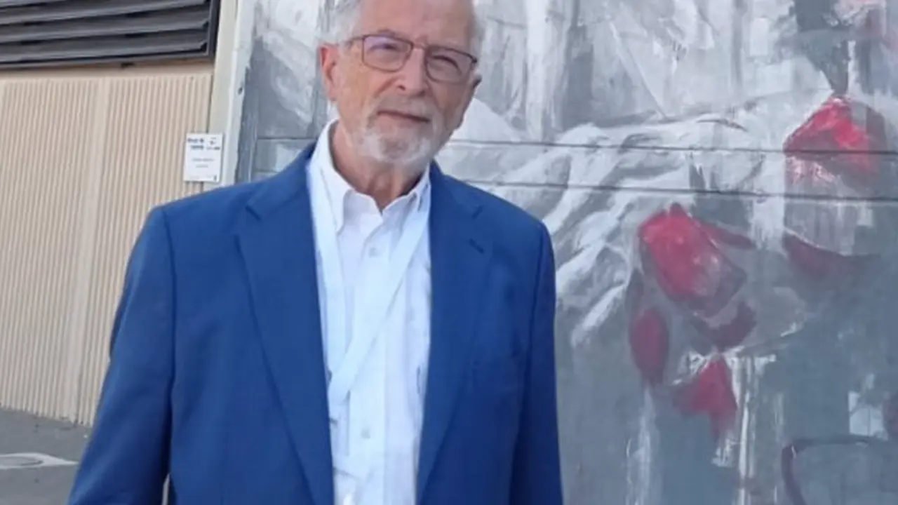 <p> El vir&oacute;logo Luis Enjuanes en la UPV - UPV </p>