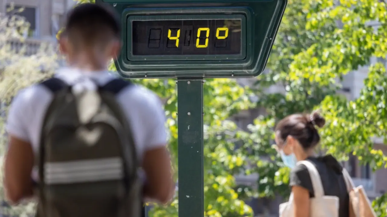 <p> Archivo - 200807 Ndp Activaci&oacute;n Plan Protecci&oacute;n Civil Ola De Calor - AYUNTAMIENTO DE ZARAGOZA - Archivo </p>