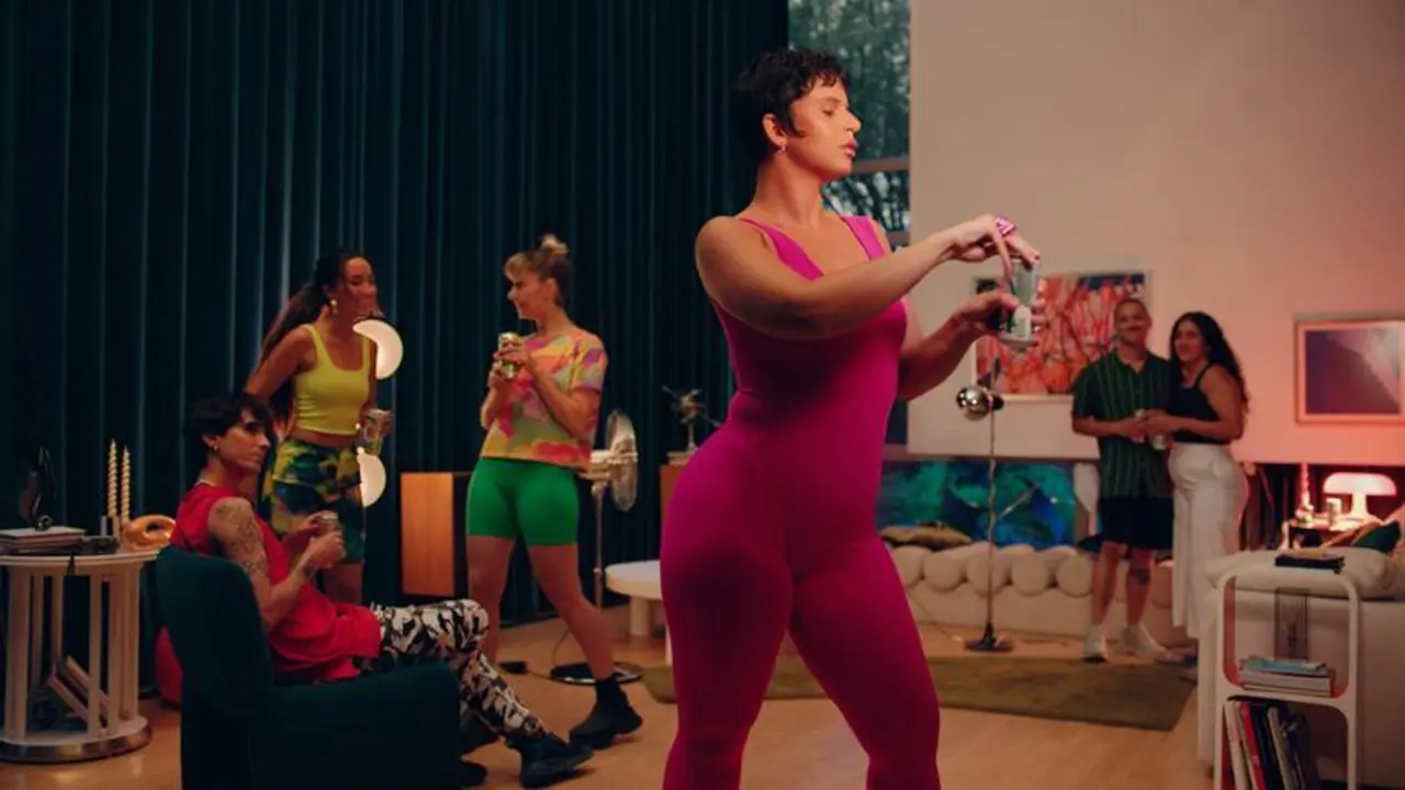 <p> Heineken Silver x Nathy Peluso </p>