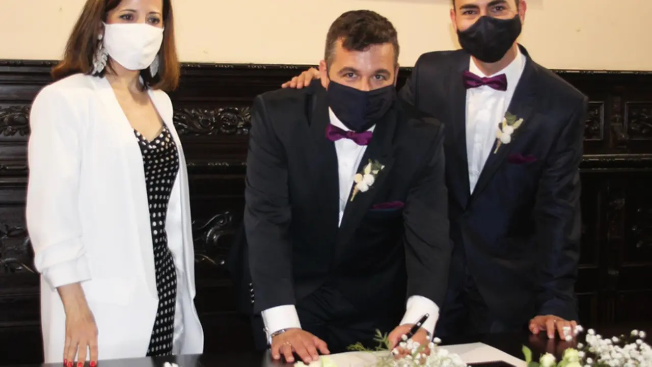 <p> Archivo - Una boda ante notario. - COLEGIO NOTARIAL DE VALENCIA - Archivo </p>