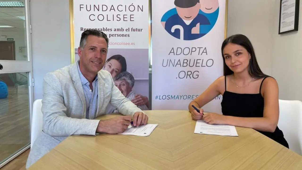 <p> COLISEE - AUA - 2 </p>