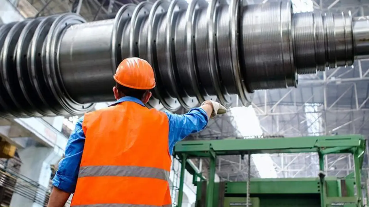 <p> El sector industrial lider&oacute; el descenso del paro en Andaluc&iacute;a reflejado en la EPA del &uacute;ltimo trimestre. </p>