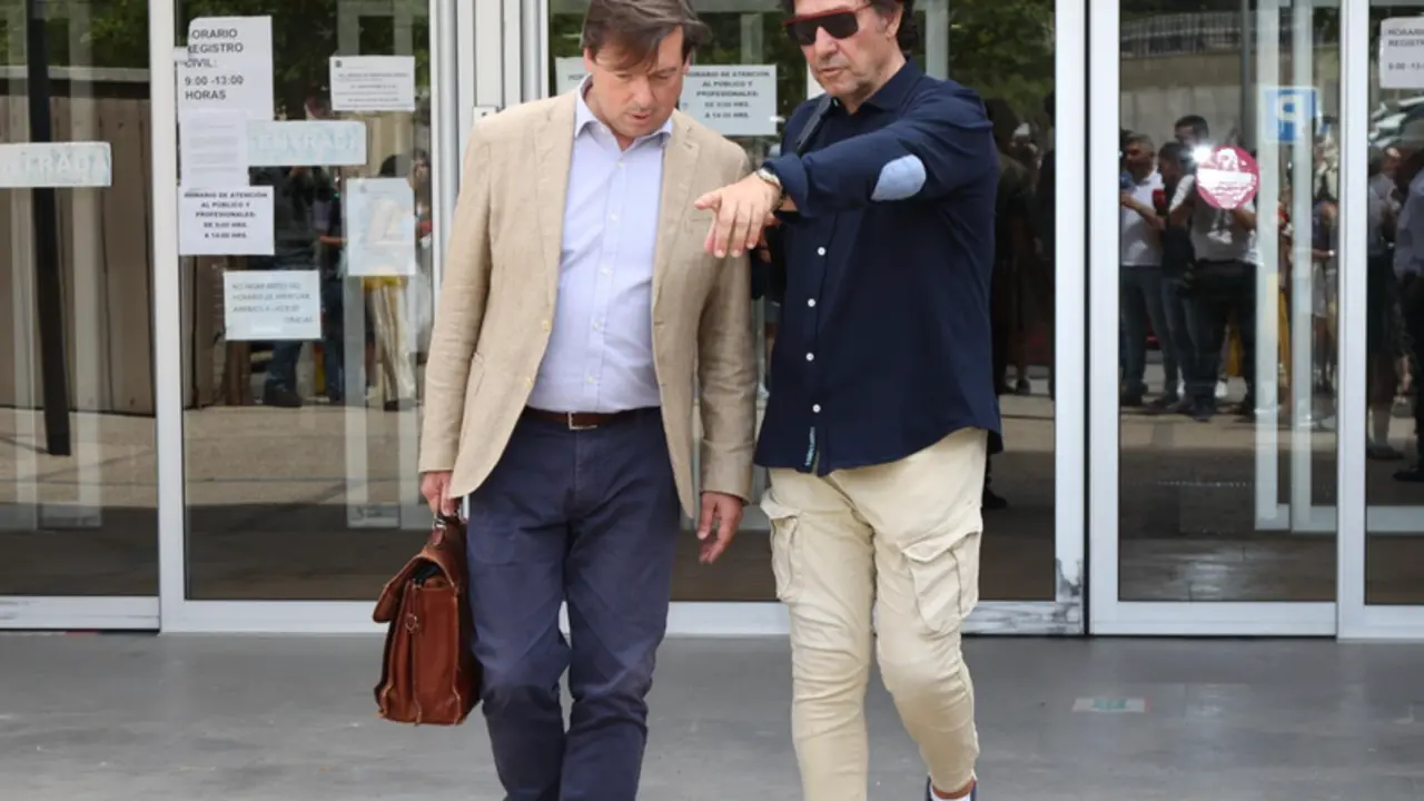 <p> Archivo - Luis Lorenzo a la salida del juzgado - Antonio Guti&eacute;rrez - Europa Press - Archivo </p>