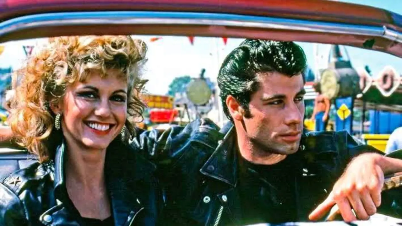 <p> Olivia Newton-John y John Travolta en 'Grease' </p>
