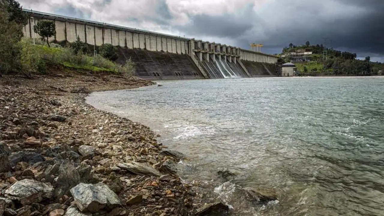 <p> Archivo - Embalse de La Serena - CHG - Archivo </p>