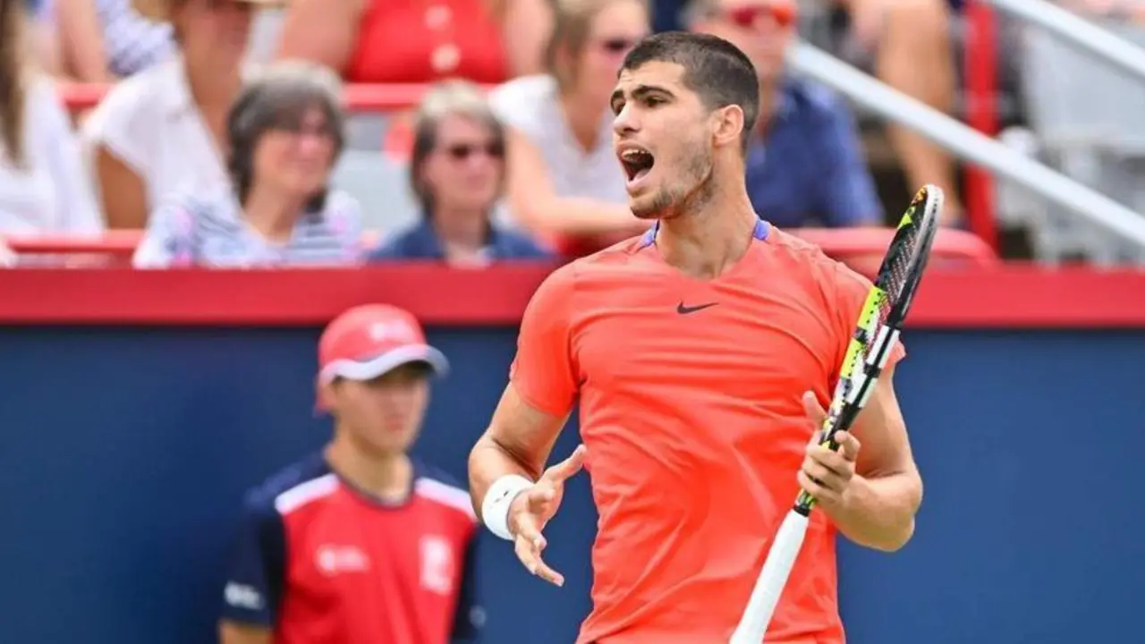 <p> Carlos Alcaraz en el partido contra Tommy </p>