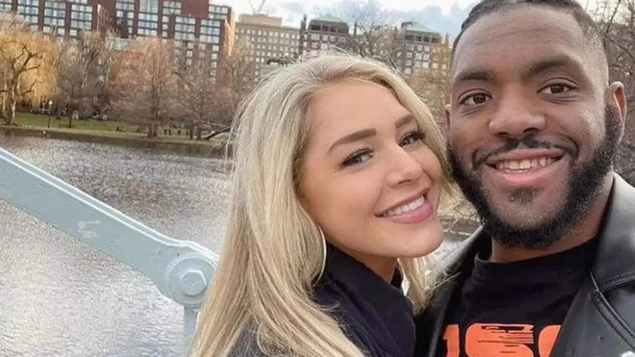 <p> La modelo de OnlyFans Courtney Taylor, y su novio Christian Obumseli - Instagram </p>