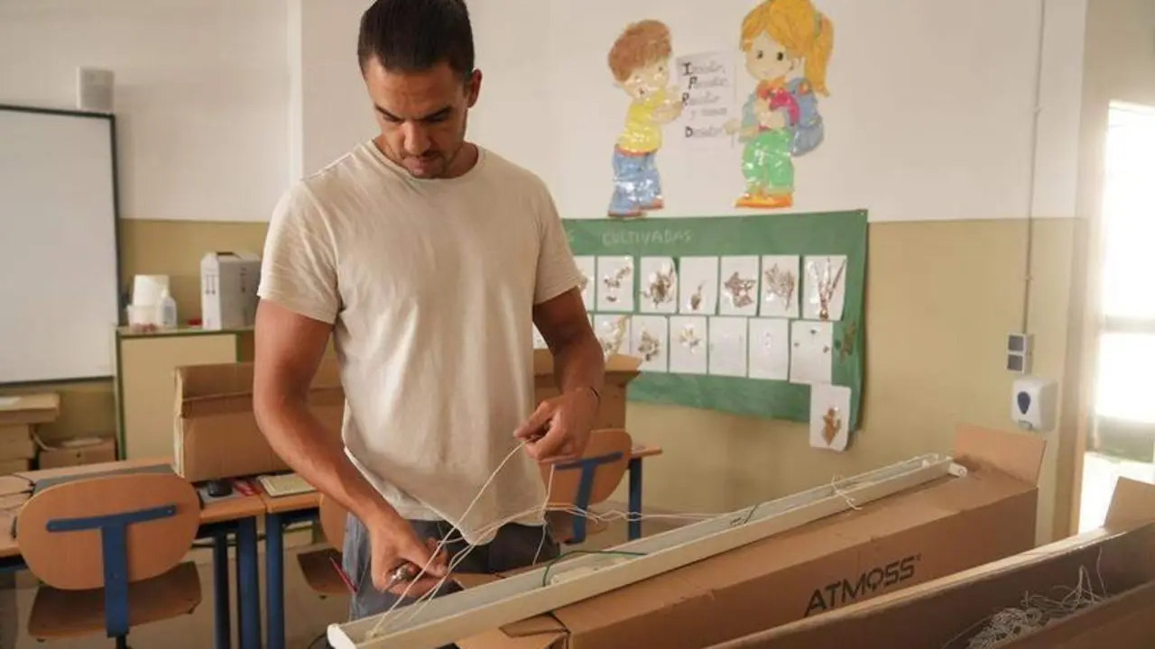 <p> Renovaci&oacute;n luces LED. </p>