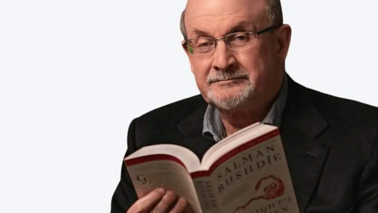 <p> Salman Rushdie. Twitter </p>