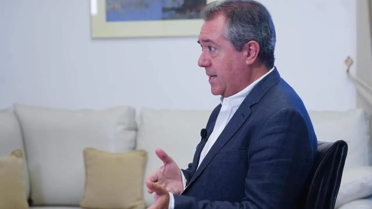 <p> El secretario general del PSOE-A, Juan Espadas, en una entrevista concedida a Europa Press </p>