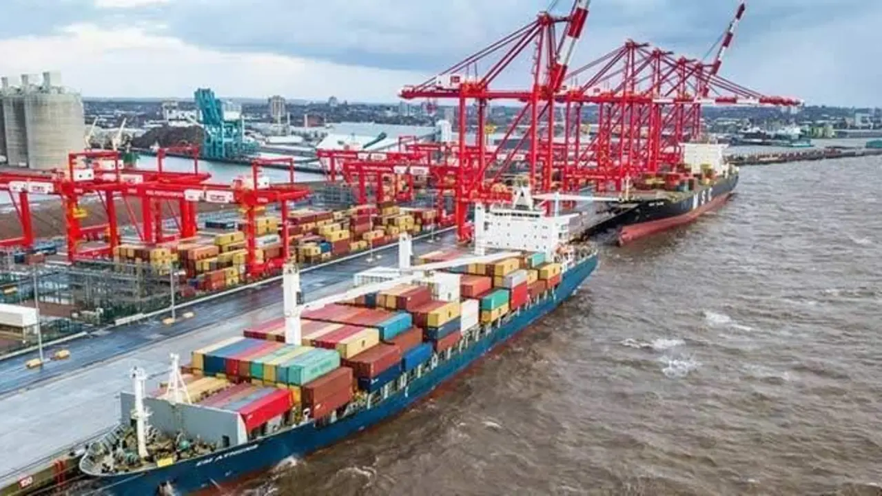 <p> Puerto de Reino Unido </p>