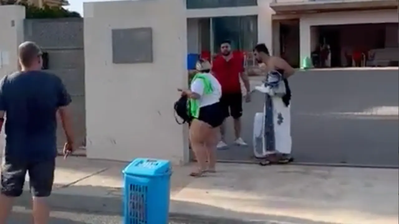 <p> Captura de un momento del desalojo. TWITTER </p>