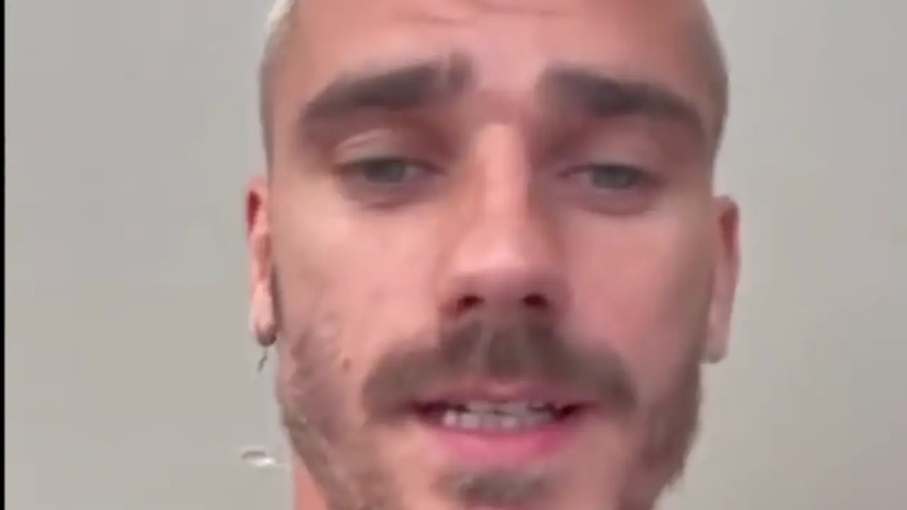<p> Antoine Griezmann en su mensaje para el peque&ntilde;o Izan </p>