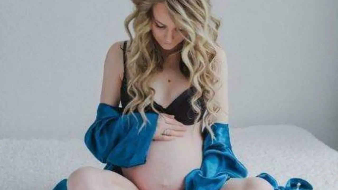 <p> Madre embarazada </p>