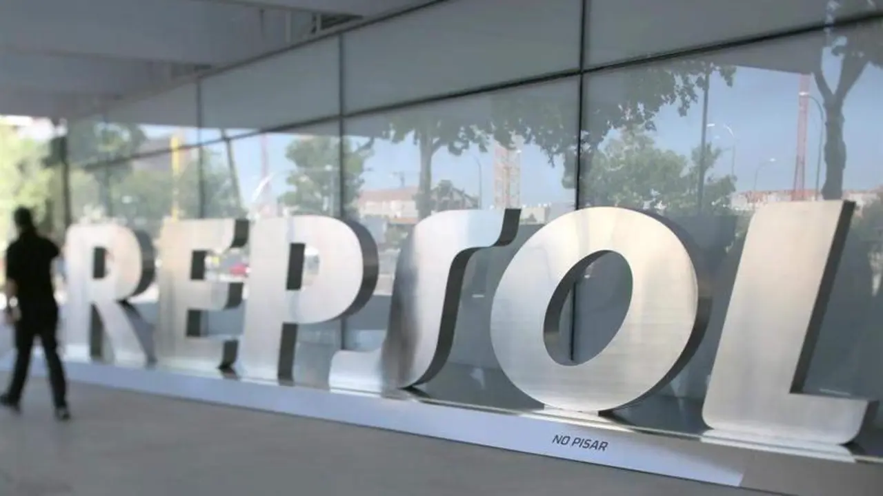 <p> La sede nacional de Repsol en Madrid. - C&eacute;zaro De Luca - Europa Press </p>