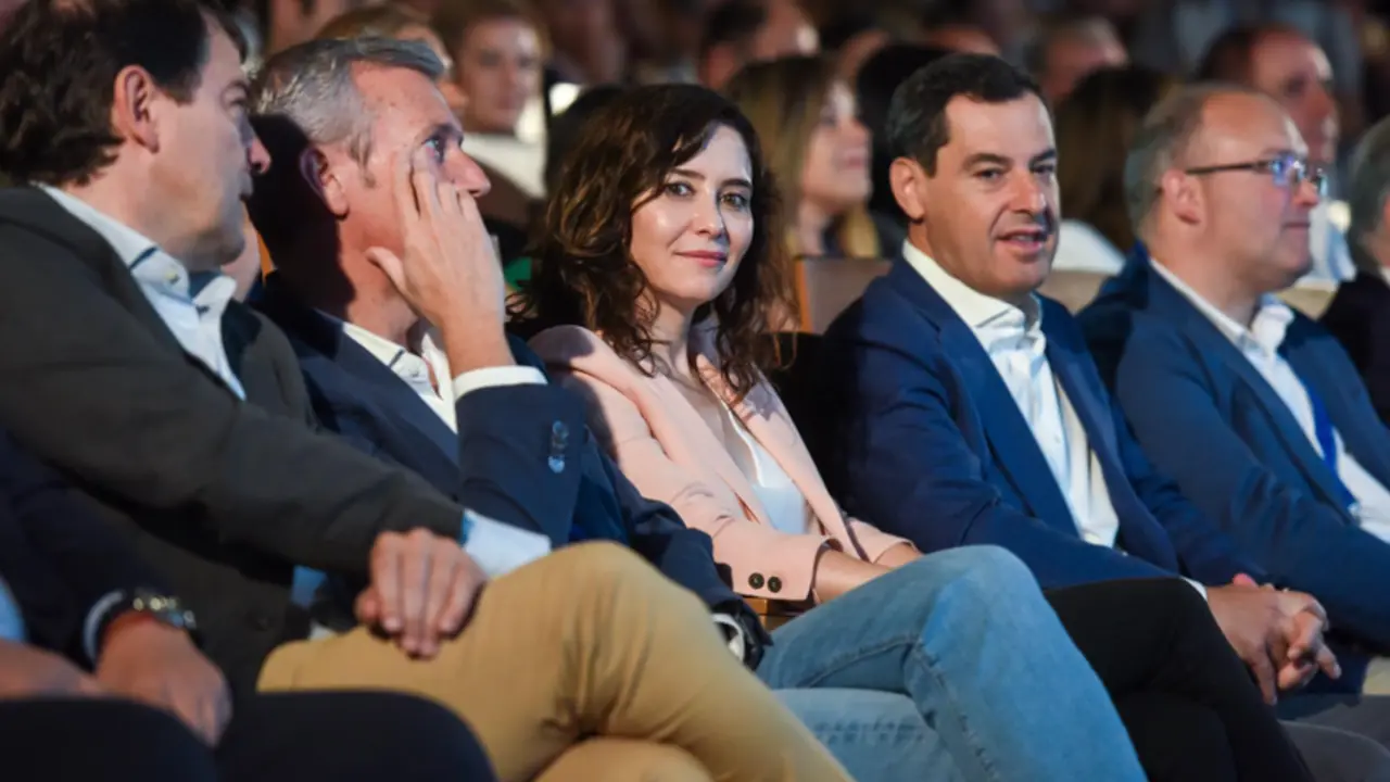 <p> La presidenta de la Comunidad de Madrid, Isabel D&iacute;az Ayuso, durante la celebraci&oacute;n de XXV la Uni&oacute;n Interparlamentaria Popular en el Hotel Beatriz, a 17 de septiembre de 2022, en Toledo, Castilla La Mancha, (Espa&ntilde;a). La l&iacute;der del PP madrile&ntilde;o preside la me - Gustavo Valiente - Europa Press </p>