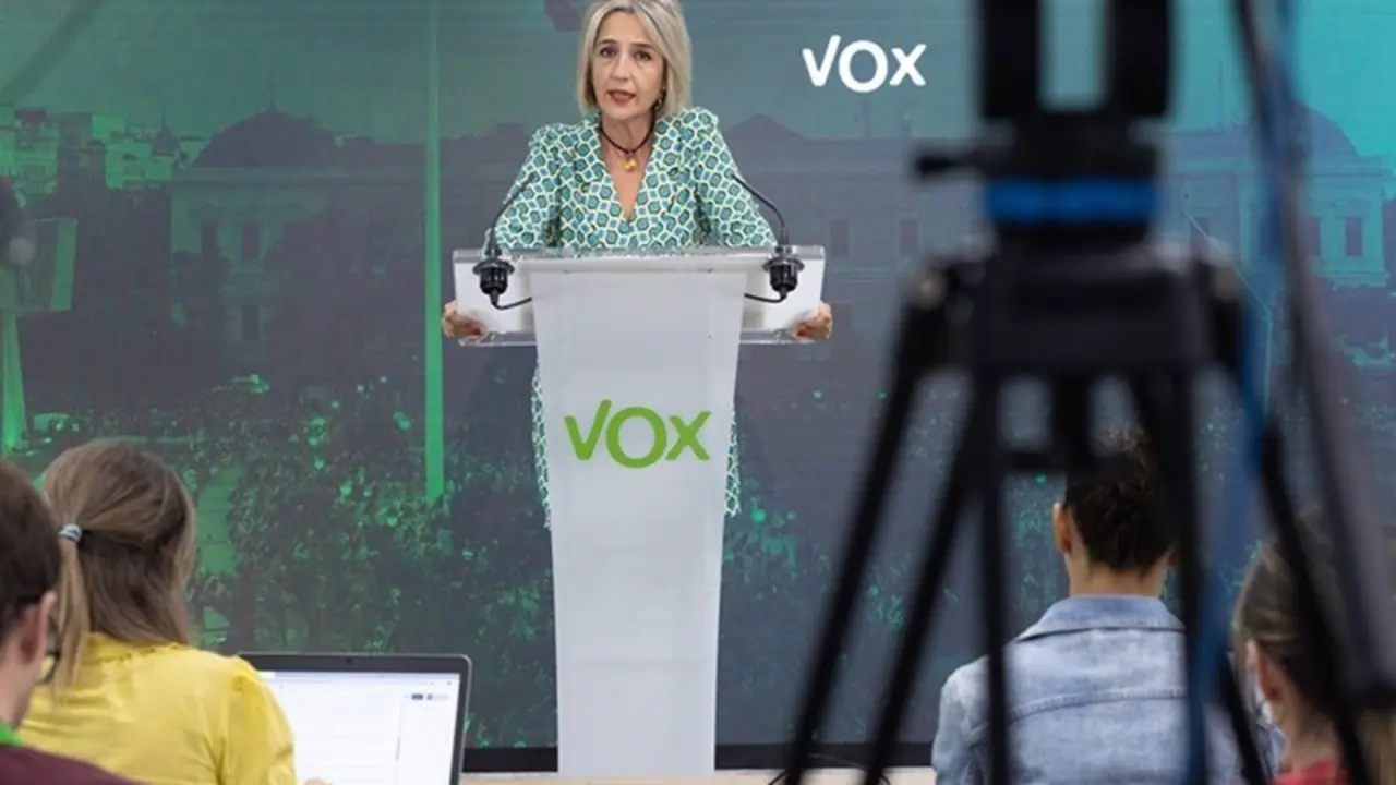 <p> La portavoz adjunta de Vox en el Congreso, In&eacute;s Ca&ntilde;izares, en rueda de prensa en la sede del partido - VOX </p>