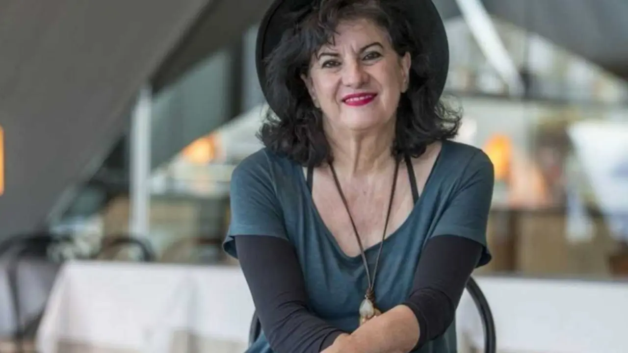 <p> Aurora Luque, reciente Premio Nacional de Poes&iacute;a 2022, participar&aacute; en el festival Cosmopo&eacute;tica </p>