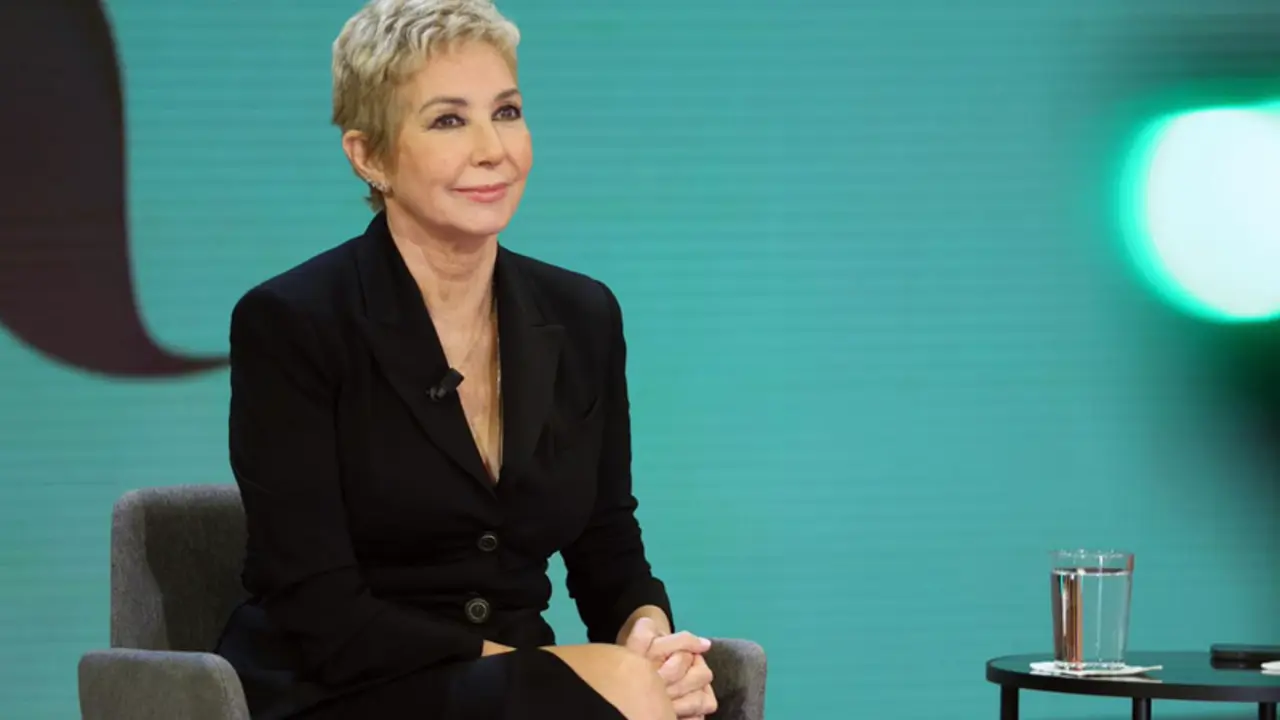 <p> Ana Rosa Quintana durante el encuentro con los medios de comunicaci&oacute;n tras su regreso a la televisi&oacute;n, a 10 de octubre de 2022, en Madrid (Espa&ntilde;a). - Ra&uacute;l Terrel - Europa Pres </p>