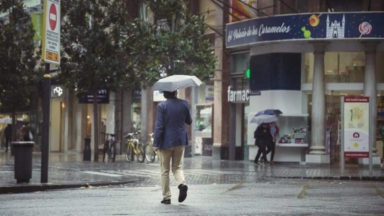 <p> Lluvia en Córdoba. </p>