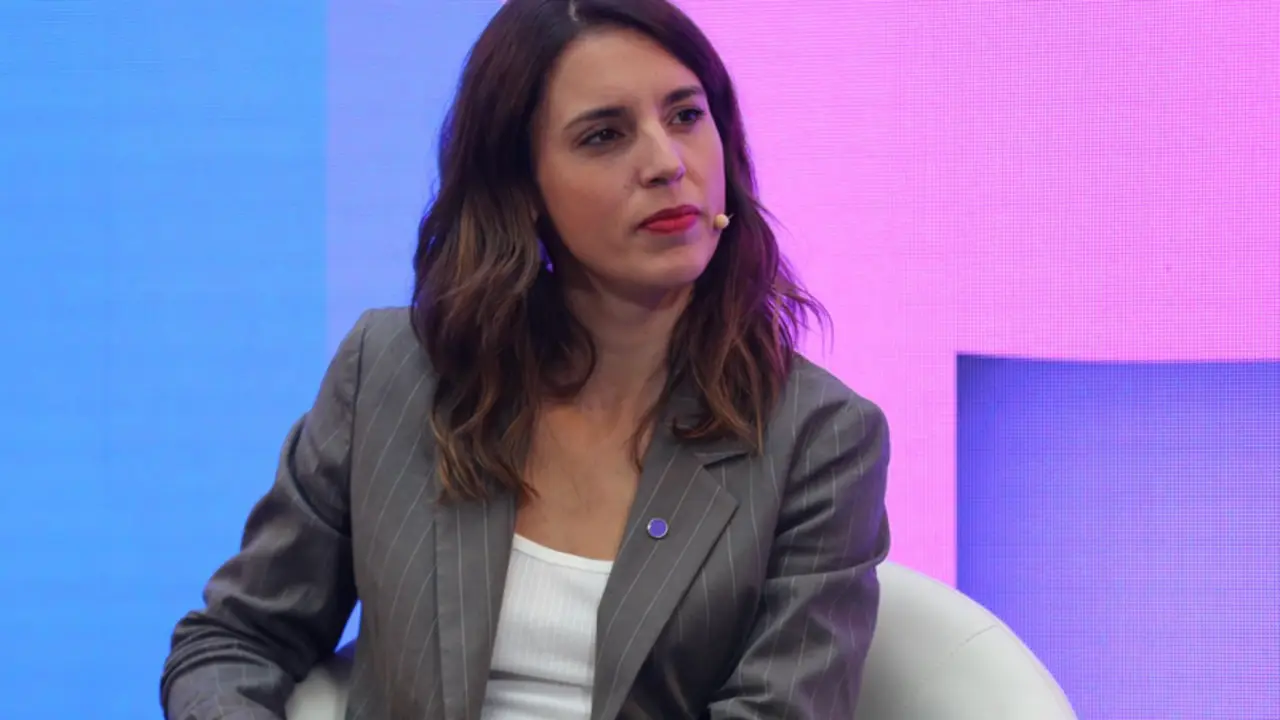 <p> La ministra de Igualdad, Irene Montero, interviene durante el acto sobre Diversidad e Inclusi&oacute;n, en Fundaci&oacute;n Diario Madrid, a 20 de octubre de 2022, en Madrid (Espa&ntilde;a). El acto ha sido organizado por la red social Tik Tok. - Isabel Infantes - Europa Press </p>