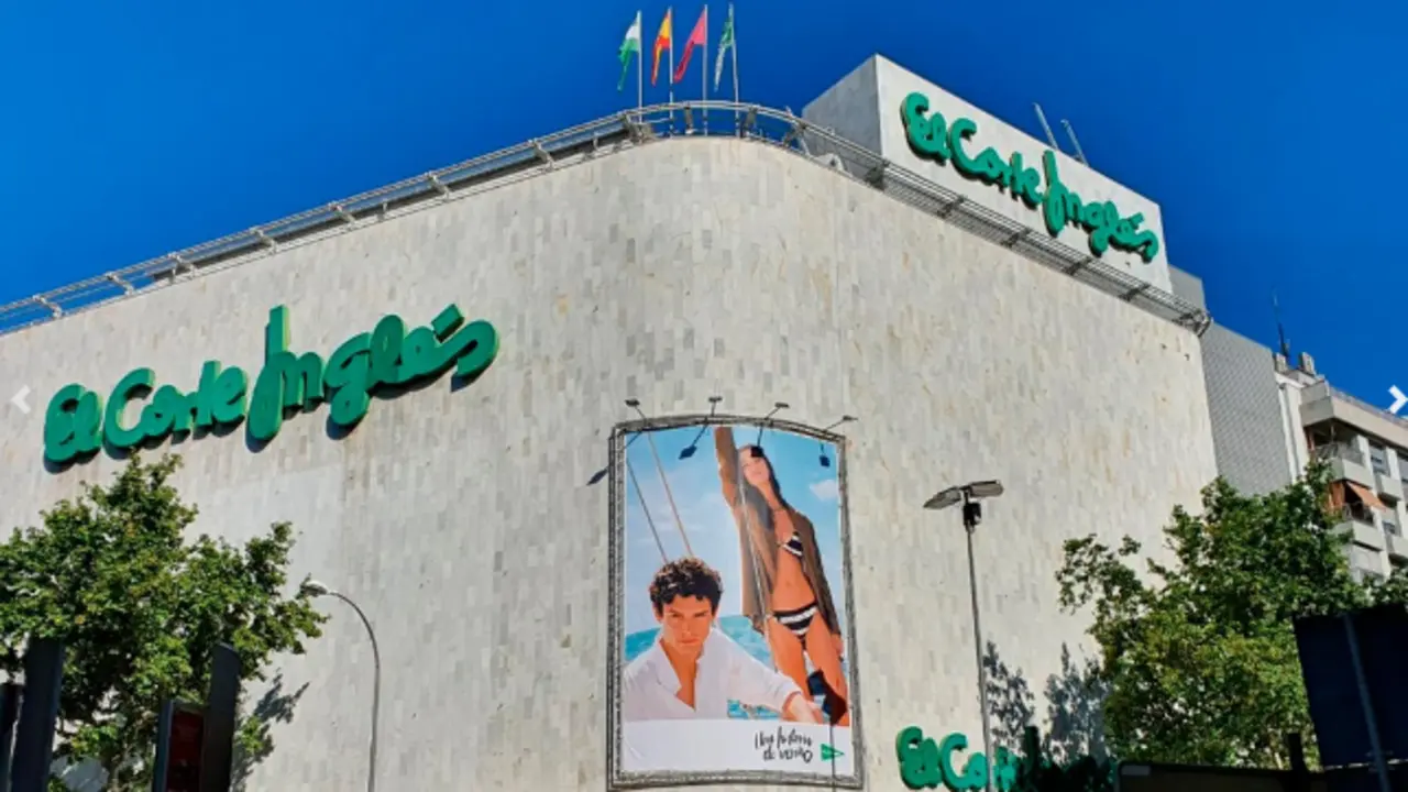  Corte Ingl&eacute;s Avenida Ronda de los Tejares (C&oacute;rdoba) /El Corte Ingl&eacute;s 