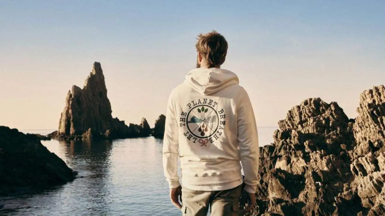  Oxygen bajo lema 'Deja al planeta que respire' 