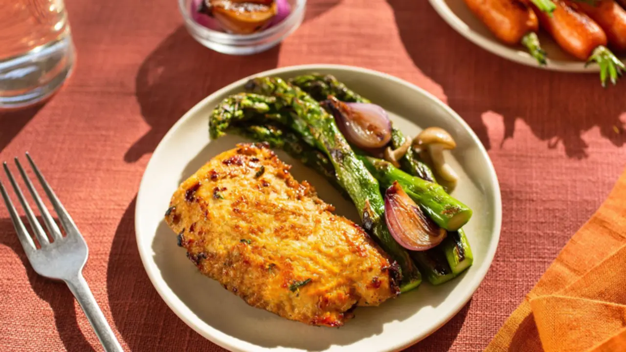  Archivo - Pollo de UPSIDE Foods, una compa&ntilde;&iacute;a estadounidense que fabrica su carne utilizando tecnolog&iacute;a de cultivo de c&eacute;lulas animales para tomar c&eacute;lulas vivas de pollos y cultivarlas en un entorno controlado. - DAVID KAY (UPSIDE FOODS) - Archivo 