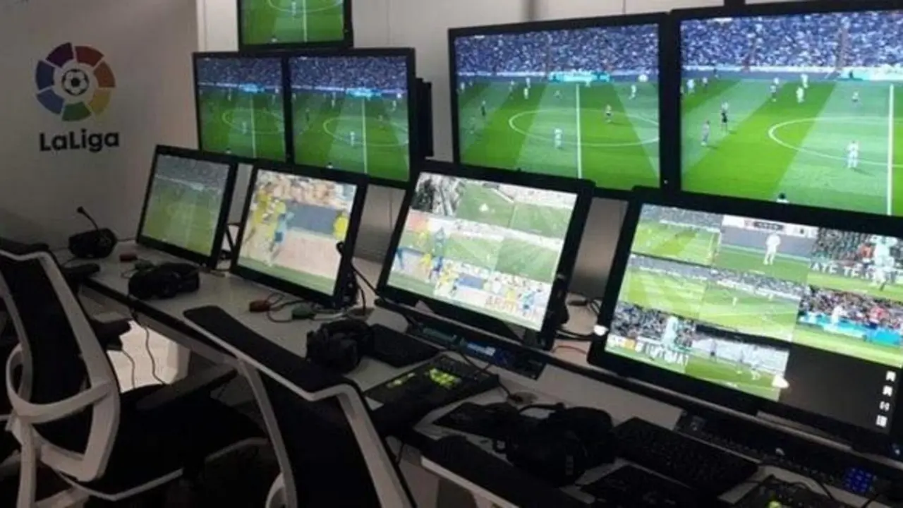  Sala del VAR. Twitter 