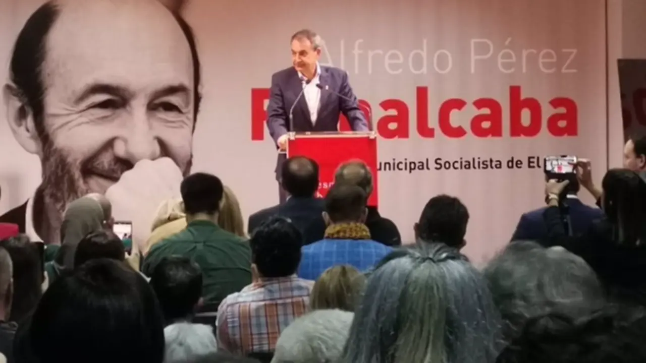  El expresidente del Gobierno Jose Luis Rodr&iacute;guez Zapatero en un acto en El Ejido (Almer&iacute;a). - EUROPA PRESS 