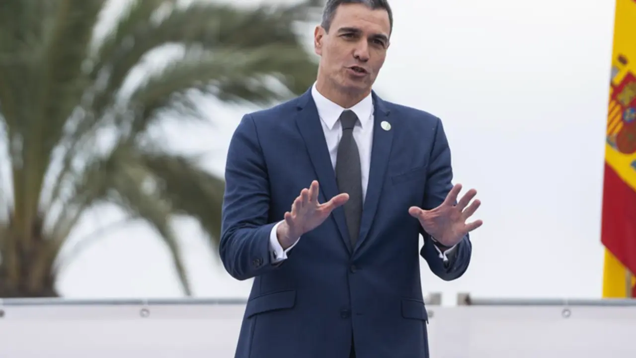  El presidente del Gobierno de Espa&ntilde;a, Pedro S&aacute;nchez, preside la Cumbre EU-MED9, en la Ciudad de la Luz, a 9 de diciembre de 2022, en Alicante, Comunidad de Valencia, (Espa&ntilde;a). - Jorge Gil - Europa Press 