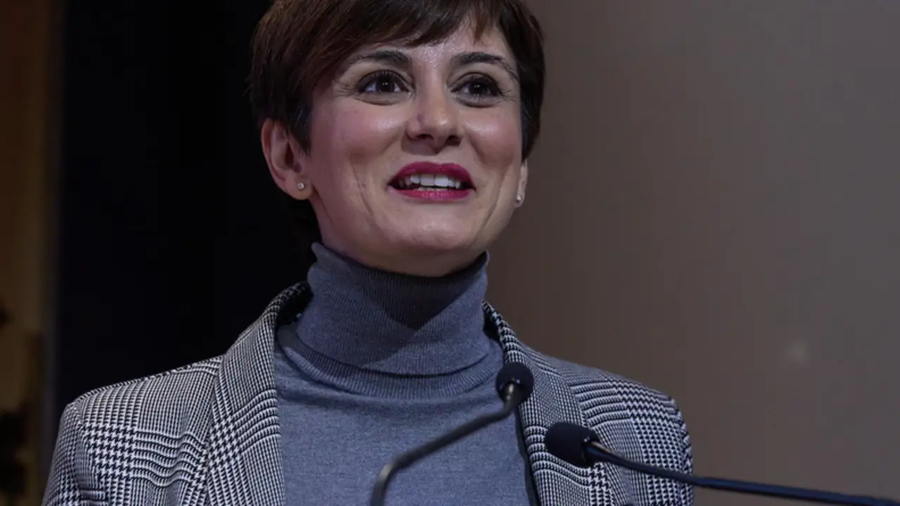  La ministra de Pol&iacute;tica Territorial y Portavoz del Gobierno, Isabel Rodr&iacute;guez, clausura la Jornada sobre &lsquo;Secreto profesional, asignatura pendiente&rsquo;, en CaixaForum, a 14 de diciembre de 2022, en Madrid (Espa&ntilde;a). La Federaci&oacute;n de Asociaciones de Periodista - Jes&uacute;s Hell&iacute;n - Europa Press 